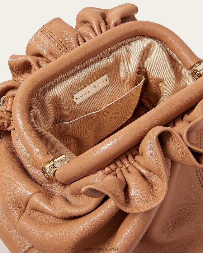 il Loeffler Randall נשים וילה מיני פאוץ' חול כהה 62DD347 תיקים